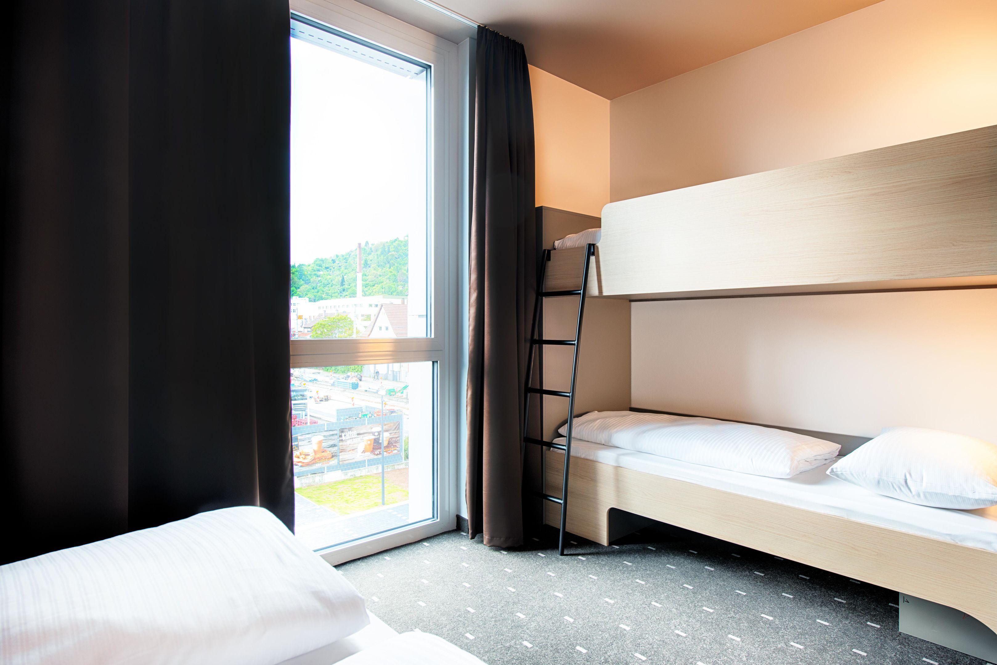 B&B Hotel Stuttgart-Neckarhafen Luaran gambar